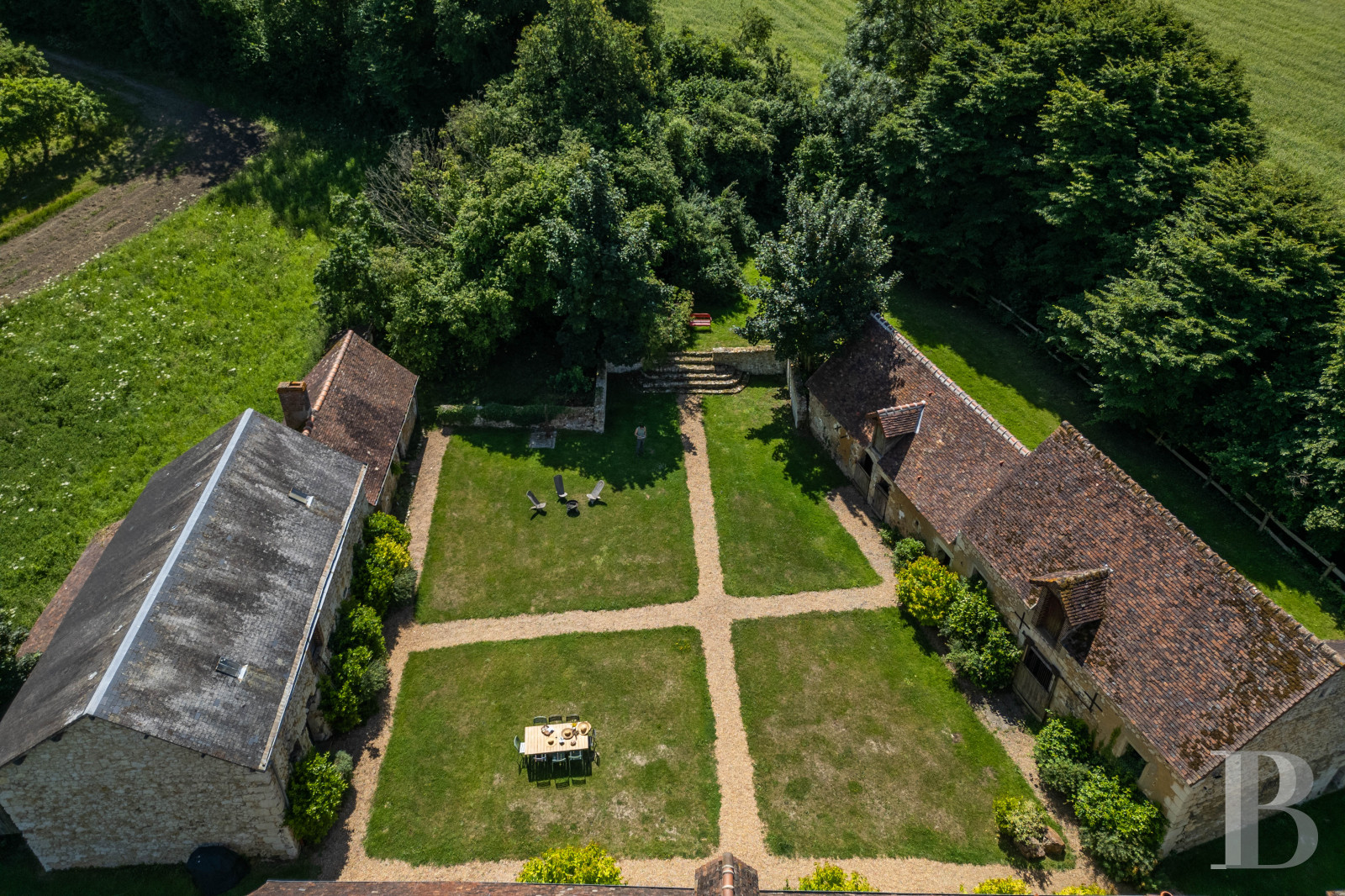 An 18th-century Perche farmhouse converted into a family home in the Orne department, on the border with the Sarthe department - photo  n°41